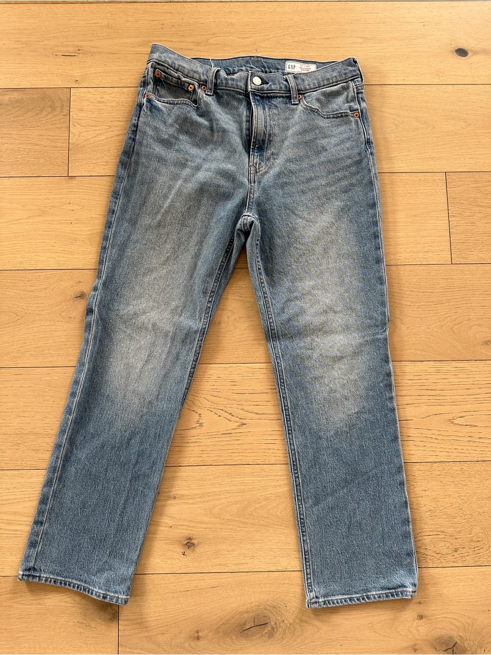 GAP Women's Light Wash Straight Leg Jeans 31/12s